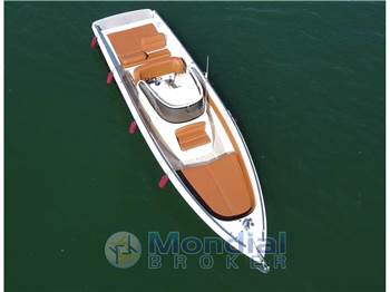 Supermarine Iguana 36