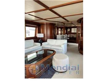 Custom Line Navetta 27