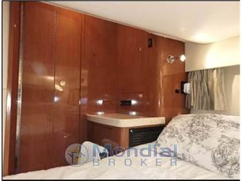 Regal Marine 3760 Commodore