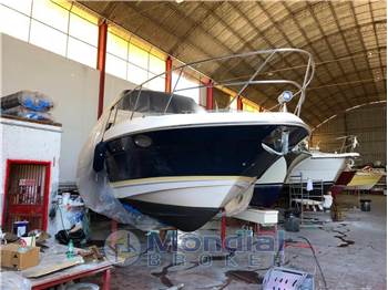 Regal Marine 3760 Commodore