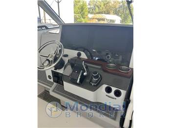 Regal Marine 33 SAV