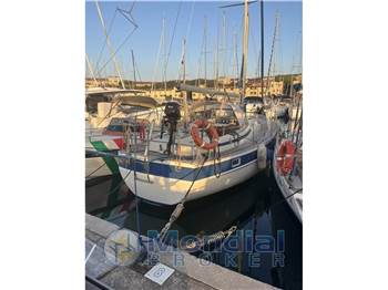 Hallberg Rassy HR 352