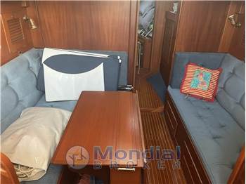 Hallberg Rassy HR 352