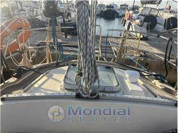 Hallberg Rassy HR 352