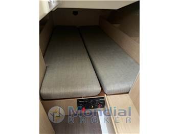 Beneteau Oceanis 41.1