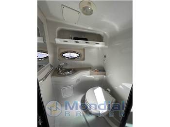 Crownline 315 SCR
