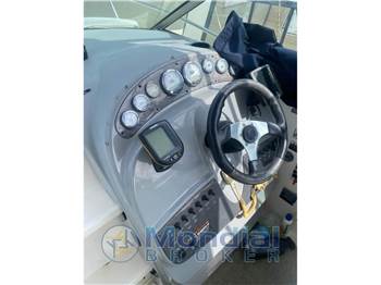 brumswick Maxum 24