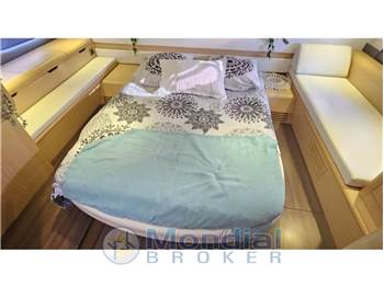 Beneteau Flyer 44