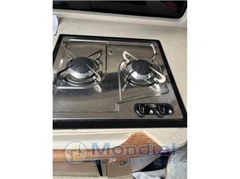 Chaparral Signature 260