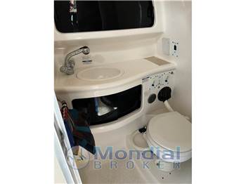 Chaparral Signature 260