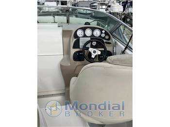 Chaparral Signature 260
