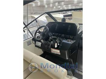 Quicksilver Active 875 sundeck