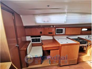 Beneteau OCEANIS 43