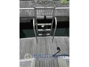 Javazzo 950 FISHER