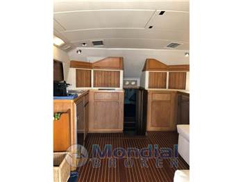 Bertram Yacht 37' Convertible