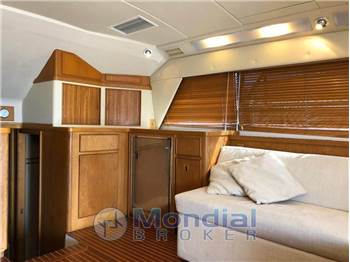 Bertram Yacht 37' Convertible