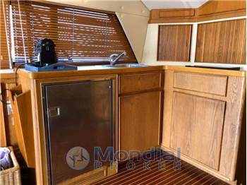 Bertram Yacht 37' Convertible