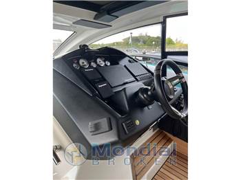 Cranchi M44 HT