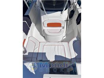 Wellcraft Marine SCARAB 35 SPORT CUDDY