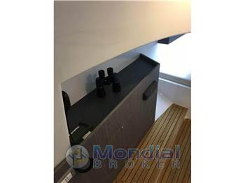 Pirelli PZERO 1100 Cabin