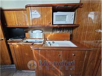 Sunseeker Camargue 47