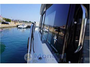 Jeanneau Merry Fisher  12.95