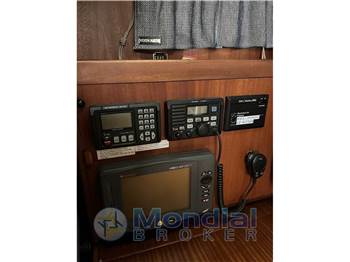 Hallberg Rassy HR 42