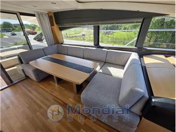 Princess V57