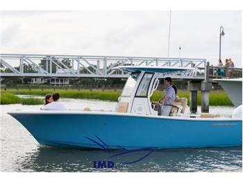 Sportsman Boat 232 Center Consolle