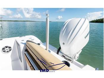 Sportsman Boat 232 Center Consolle