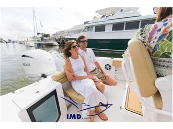 Sportsman Boat 232 Center Consolle