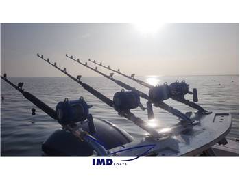 Regulator Marine 23FS