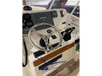 Pursuit 310 sport