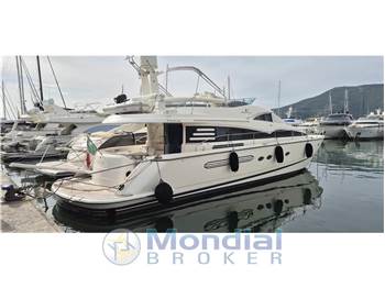 Fairline SQUADRON 62