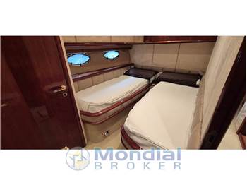 Fairline SQUADRON 62