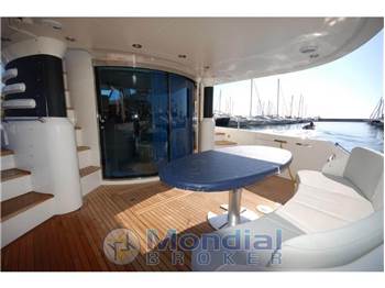 Fairline SQUADRON 62