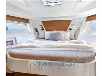 Beneteau Swift Trawler 35