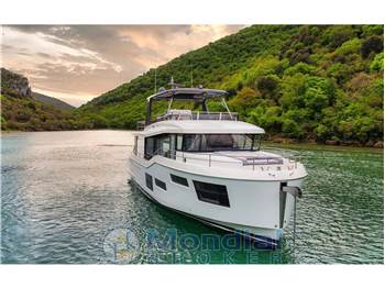 Beneteau Grand Trawler 63