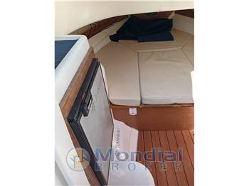 JANNEAU CAP CAMARAT 715 WA