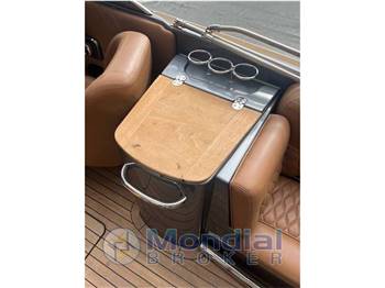 Chris Craft Launch 25