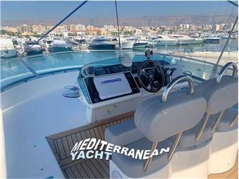 Fairline - Squadron 62