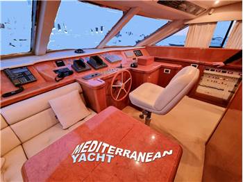 Versil Falcon 82 S