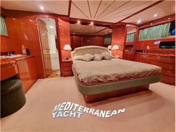 Versil Falcon 82 S