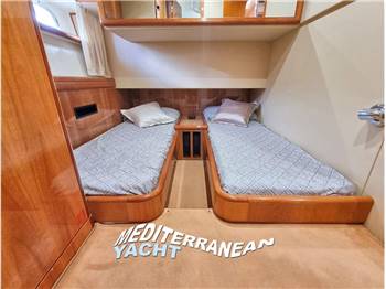 FERRETTI - 57