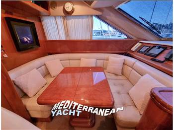 Versil Falcon 82