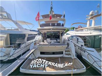 PRESTIGE YACHTS PRESTIGE 550  F-LINE