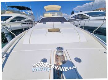Ferretti 57