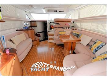 Sealine F 44