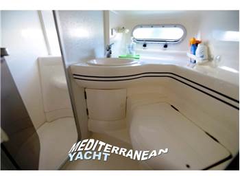 Sealine F 44