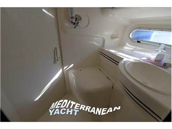 Sealine F 44